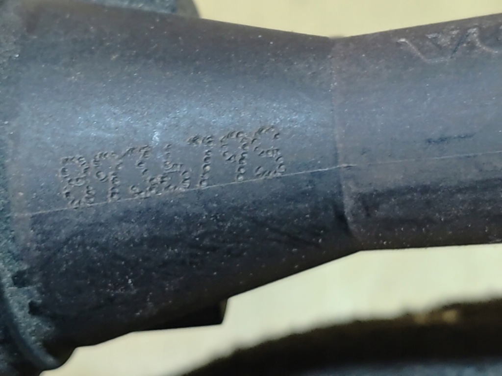 Volvo s40 2 v50 2.4 b пабтрубок  шланги вакуумa 04- в Украине