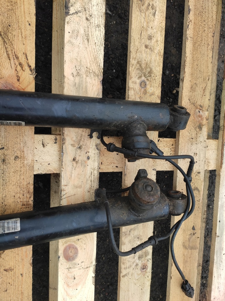 фото №9, Infiniti fx30d 3.0d fx35 qx70 амортизатор правий лівий задня цілий оригінал