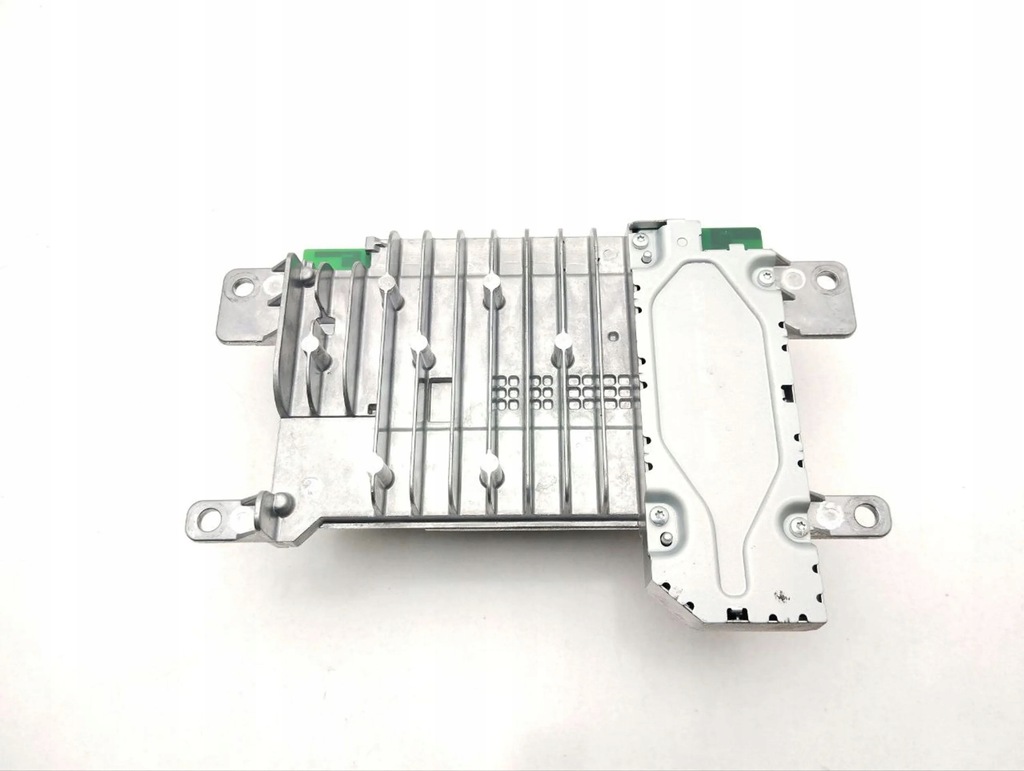 фото №1, Maserati mc20 2023 автомобільна магнітола 670217849