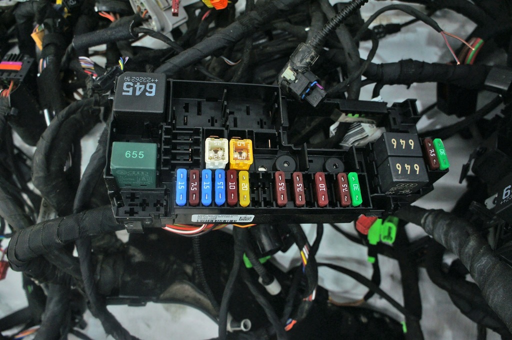 фото №10, Sa295 skoda scala ^ джгут салону кабіни 2q0937615a 2q0927904c 2q0941828e