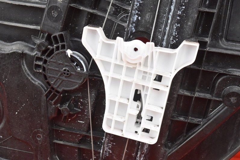 фото №8, Підйомник скло лівий задня 83470-f2000 hyundai elantra 6 vi 19-20