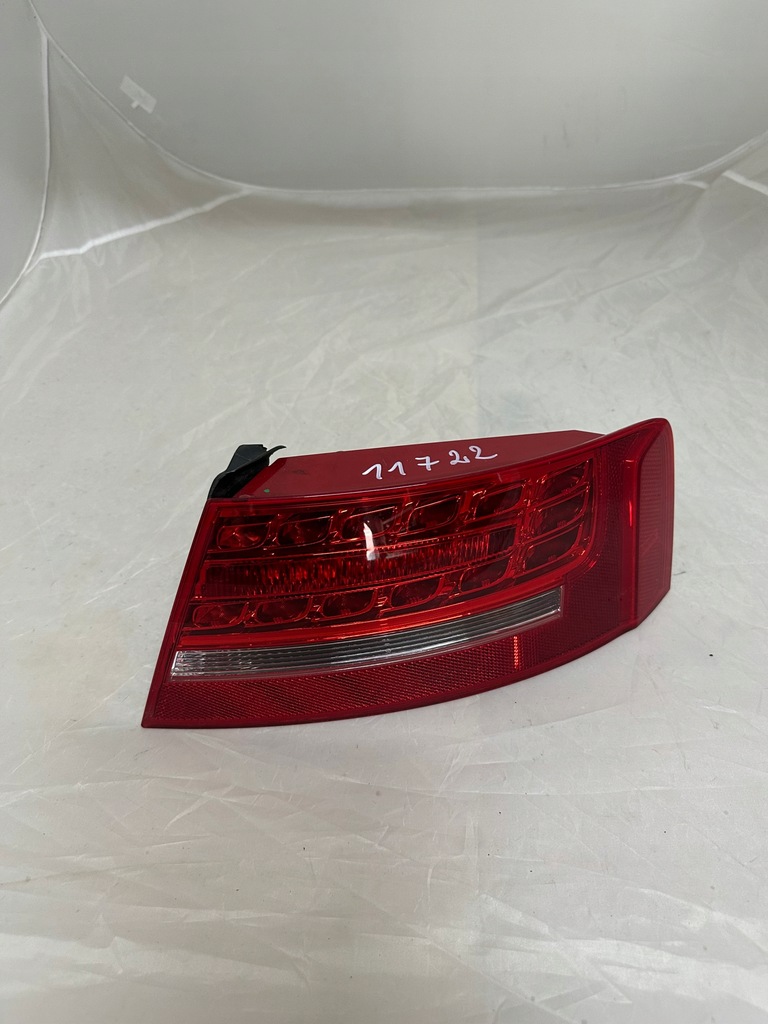фото №6, Лампа правая задняя w крыло audi a5 coupe 8t0945095d