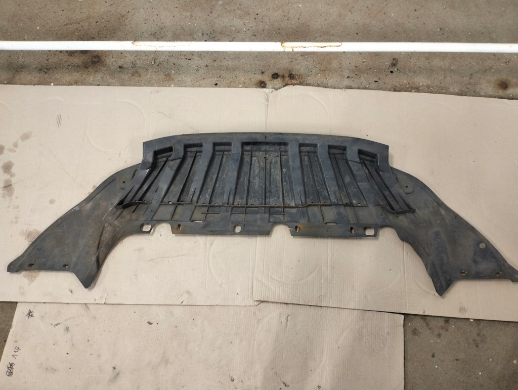 фото №7, Плита защита pod бампер ford c-max mk2 10-15 am51-a8b384-a