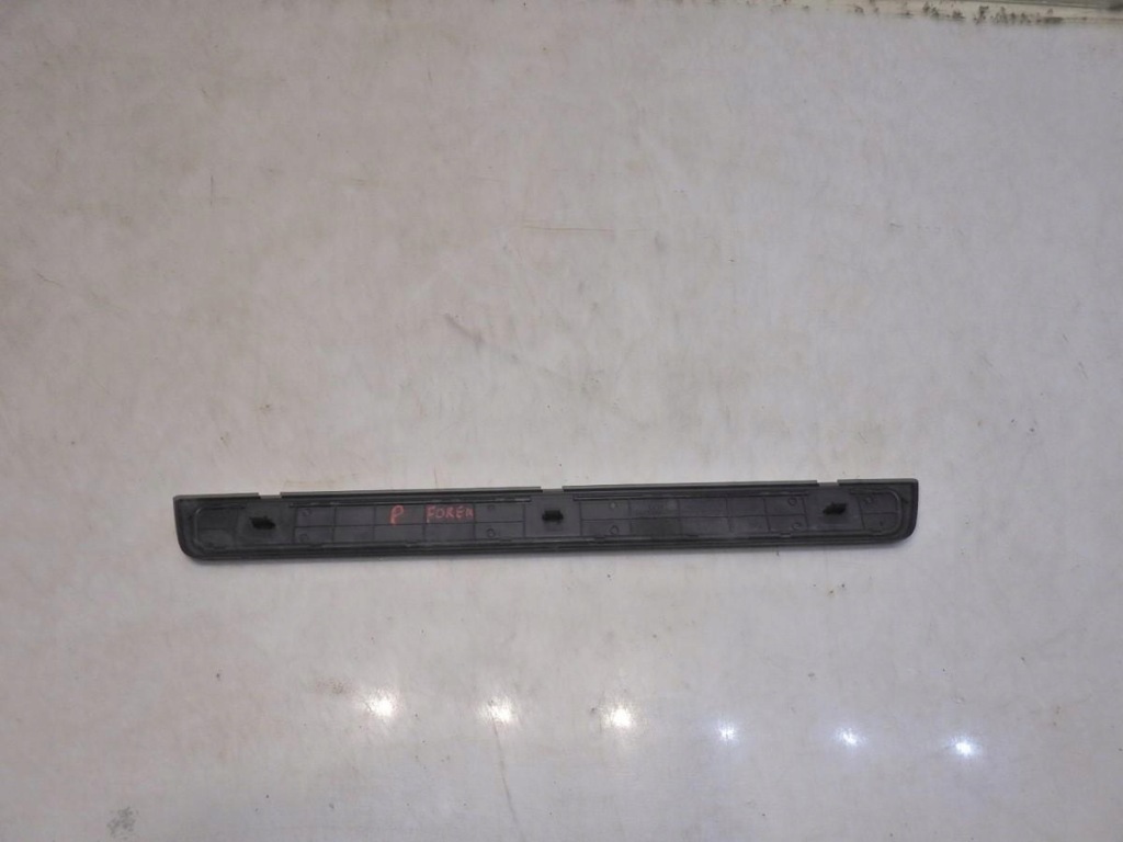 фото №3, Молдинг накладка поріг правий перед forester iii