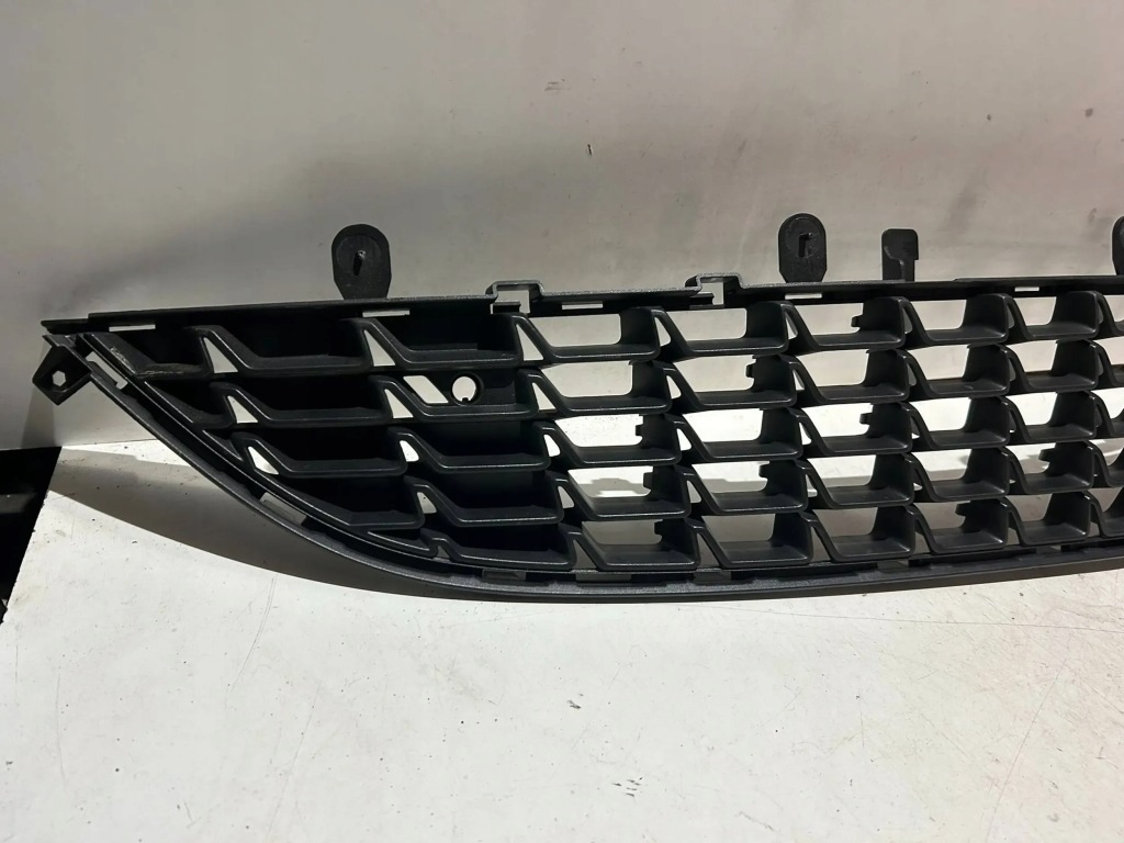 Купить Решётка нижняя бампера opel astra j gtc