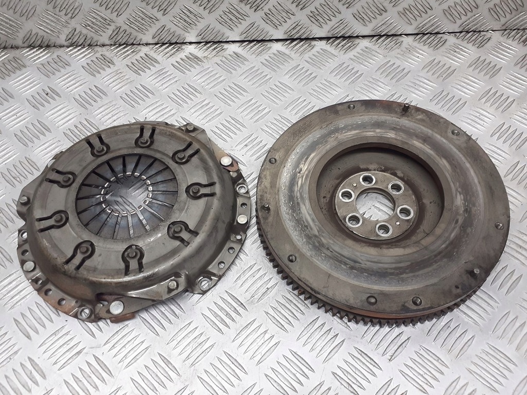 фото №1, Прижим сцепления с диск nissan primera p12 1.8