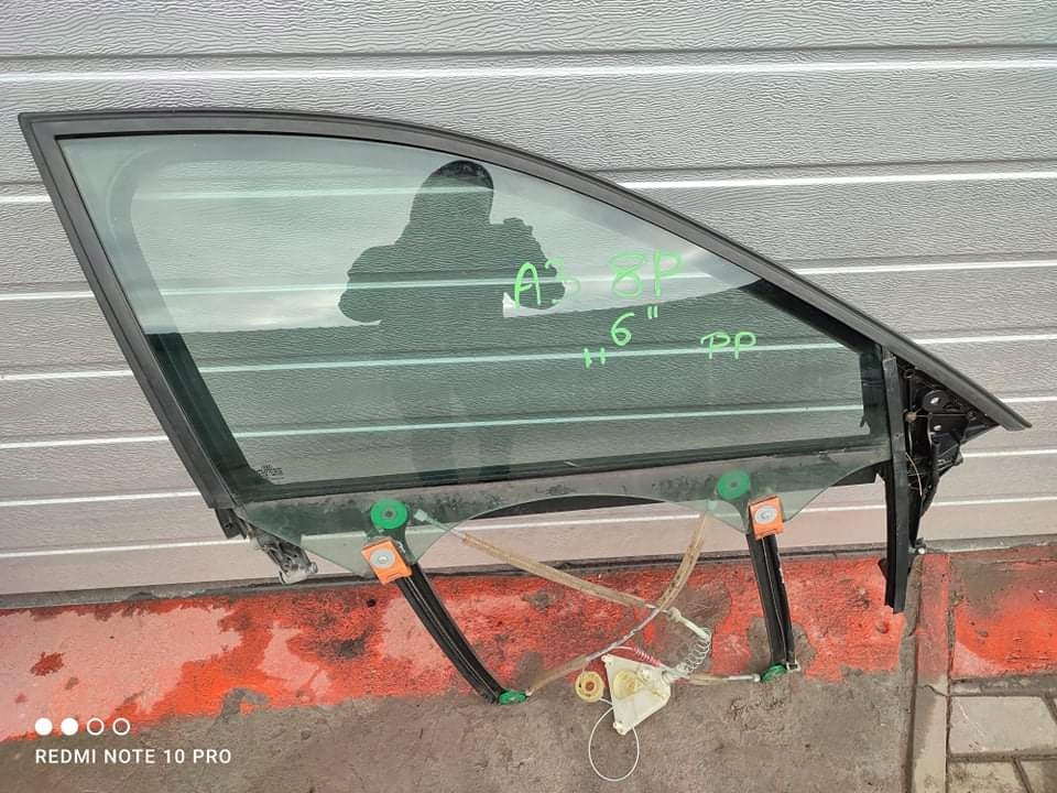 фото №1, Audi a3 8p стекло рамка правая перед 5d механизм