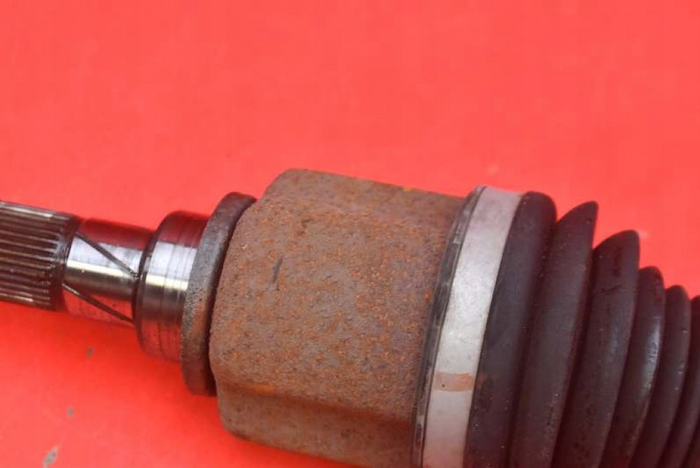 Купити Привідний вал ліва перед автоматична коробка передач cv61-3b437-xa ford focus mk3 2.0 16v 162 km 14-20