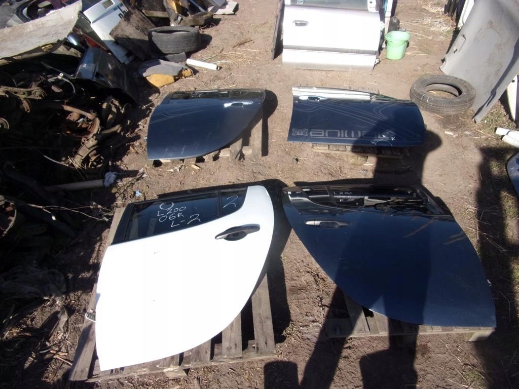 фото №1, Двері l200 2007 rok 4d двері задня ліва