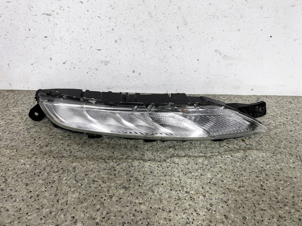 Купить Led drl правый citroen c4 picasso 2 2013- 9676036280