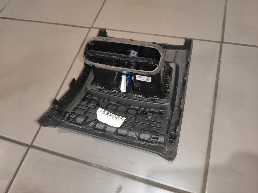 фото №12, Bmw 3 f30 f31 f34 f20 f21 защита консоли центральной решётка обдув задняя bdb