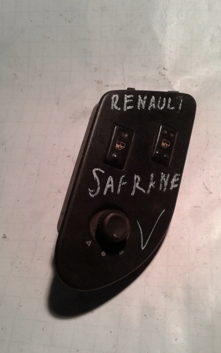фото №1, Панель управление окон водителя renault safrane 77008119