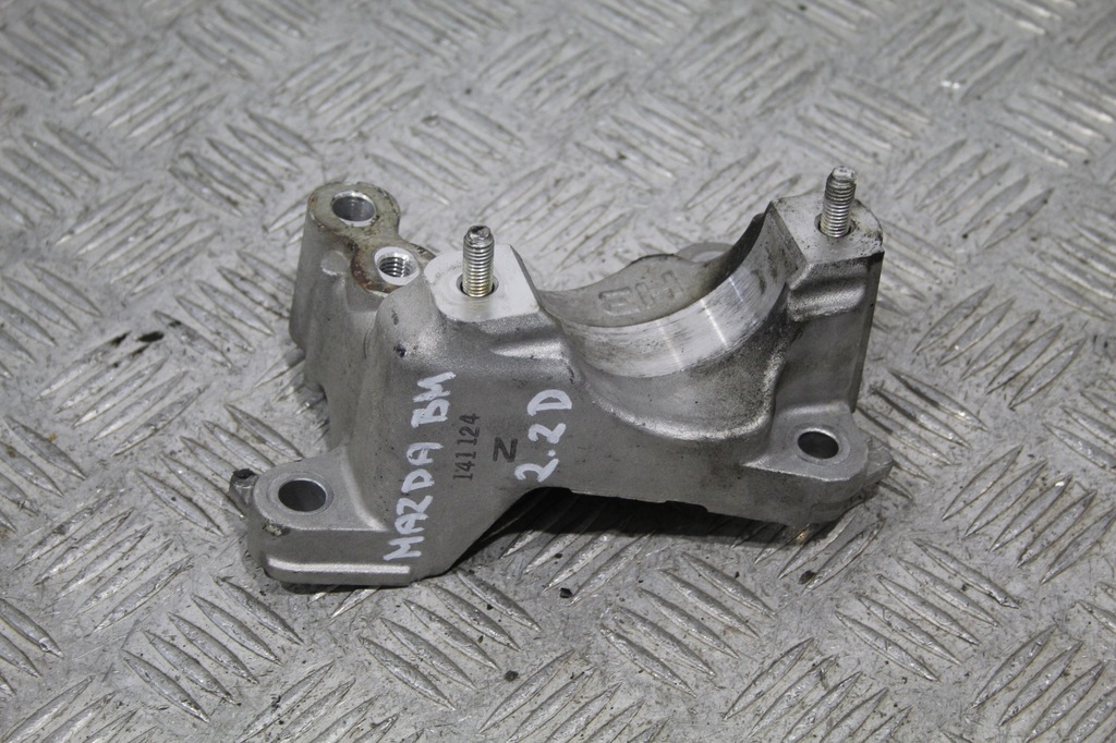 фото №1, Кронштейн опора полуось mazda 3 iii bm