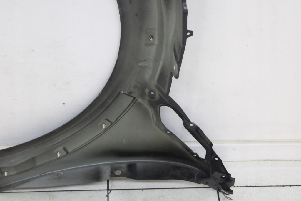 Крыло  правый  перед передний mini paceman r61 2012r- b11 - код лакокрасочного покрытия Оригинал