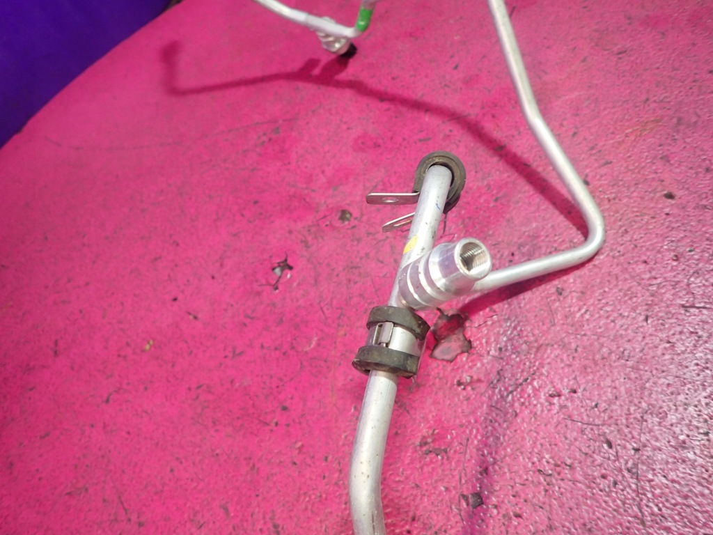 фото №4, Sandero ii 2 1,2 шланг кондиціонера 924405959r