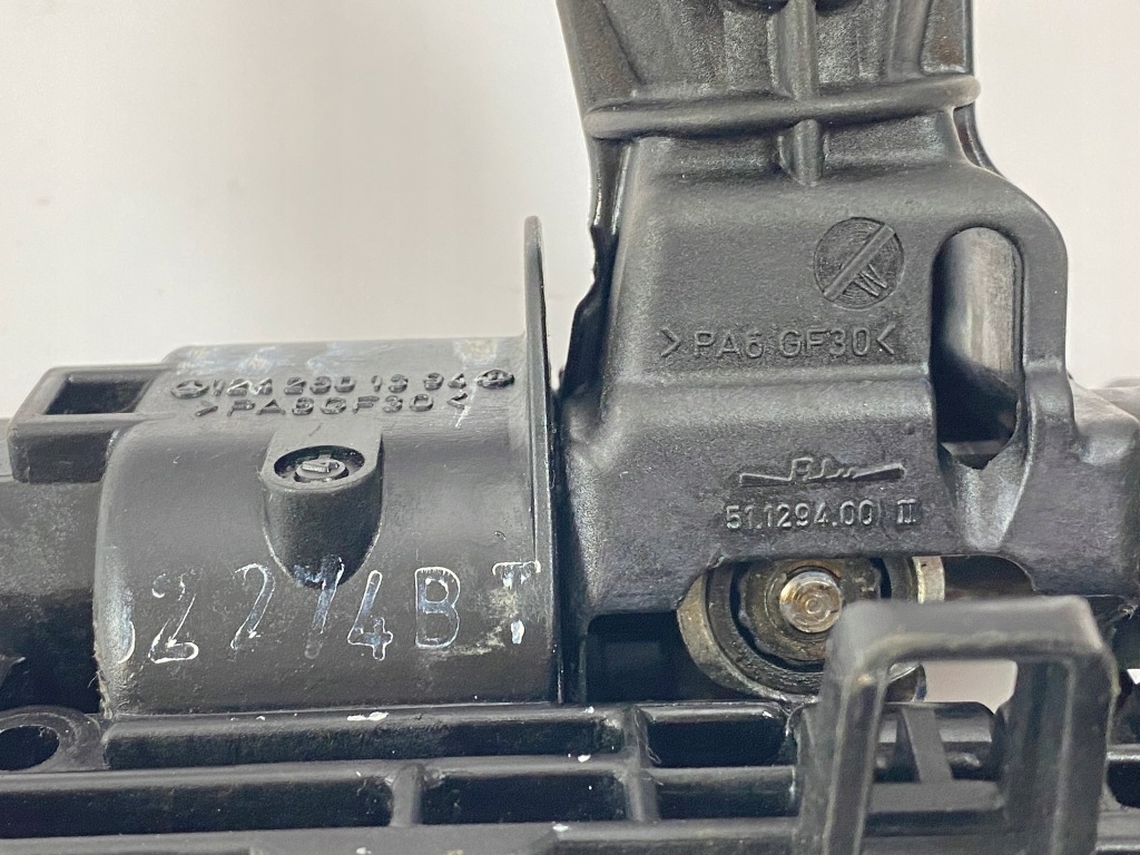 Куліса  передач механічна коробка передач куліса mercedes w202 1242601394 2022670161 в Україні