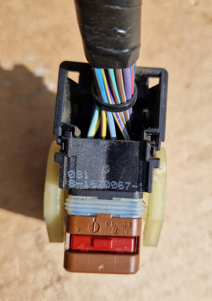 фото №5, Ford fiesta mk7 vii 7 штекер колодка электропроводка блок управления двигателя ecu