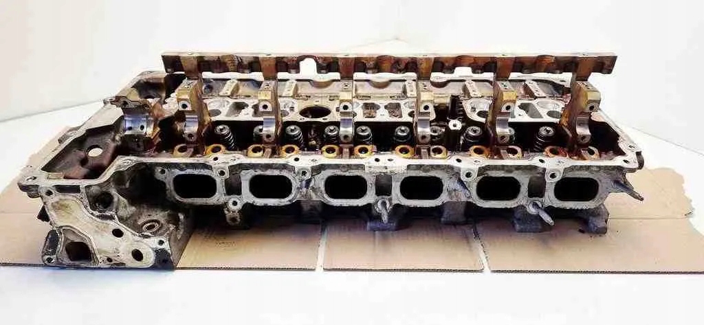 фото №13, Головка двигателя bmw 7 f01, f02 155730801 2.98l 2012