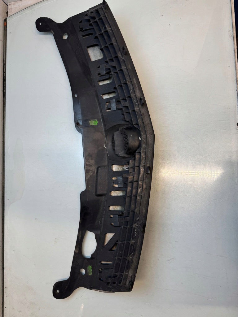 фото №1, Opel astra h gtc 1599cm3 бензин решётка радиатора передний решётка радиатора 13247083