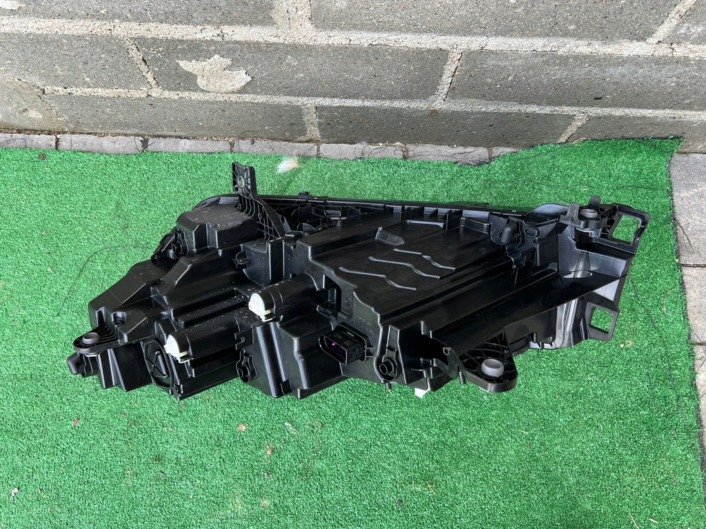 фото №13, Skoda enyaq 5lb led 5lb941016f лампа правая