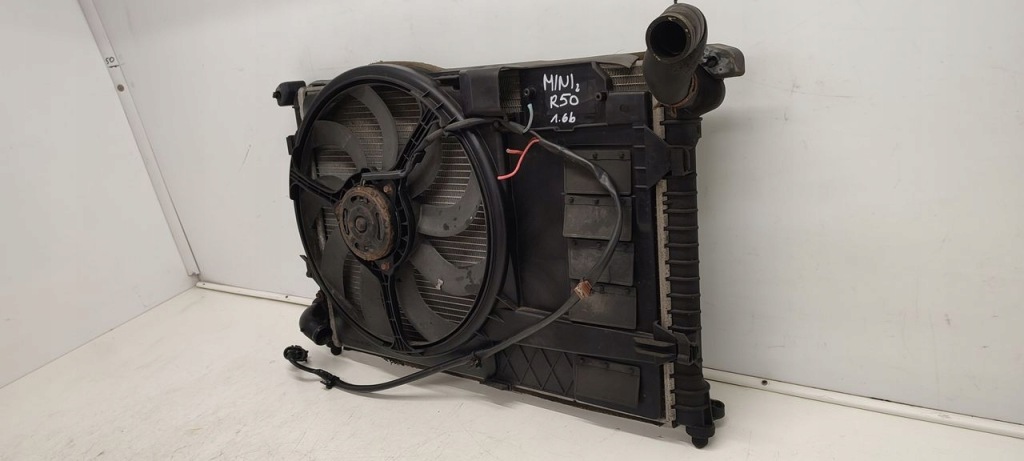 Радиатор вентилятор mini cooper r50 1,6 в Украине