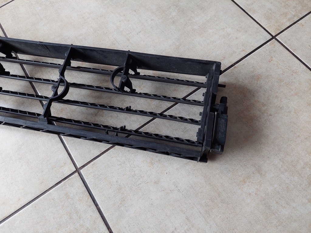 фото №4, Воздуховод воздуха - жалюзи - renault clio iv - lift - 16-19