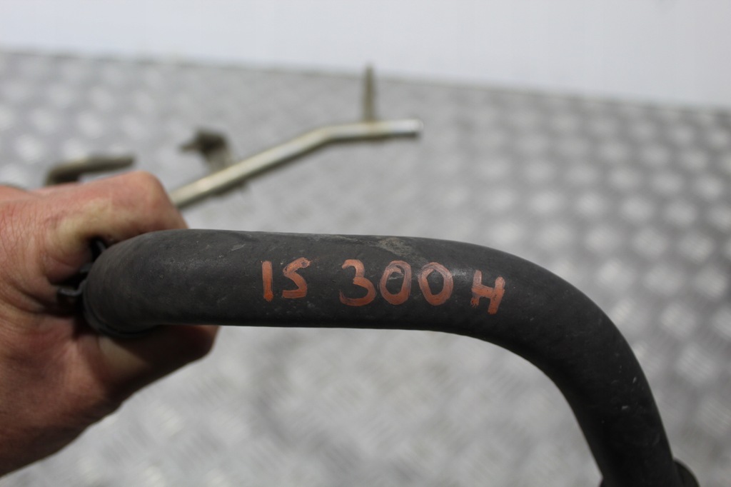 фото №2, Wąż шланг wody lexus is 300h