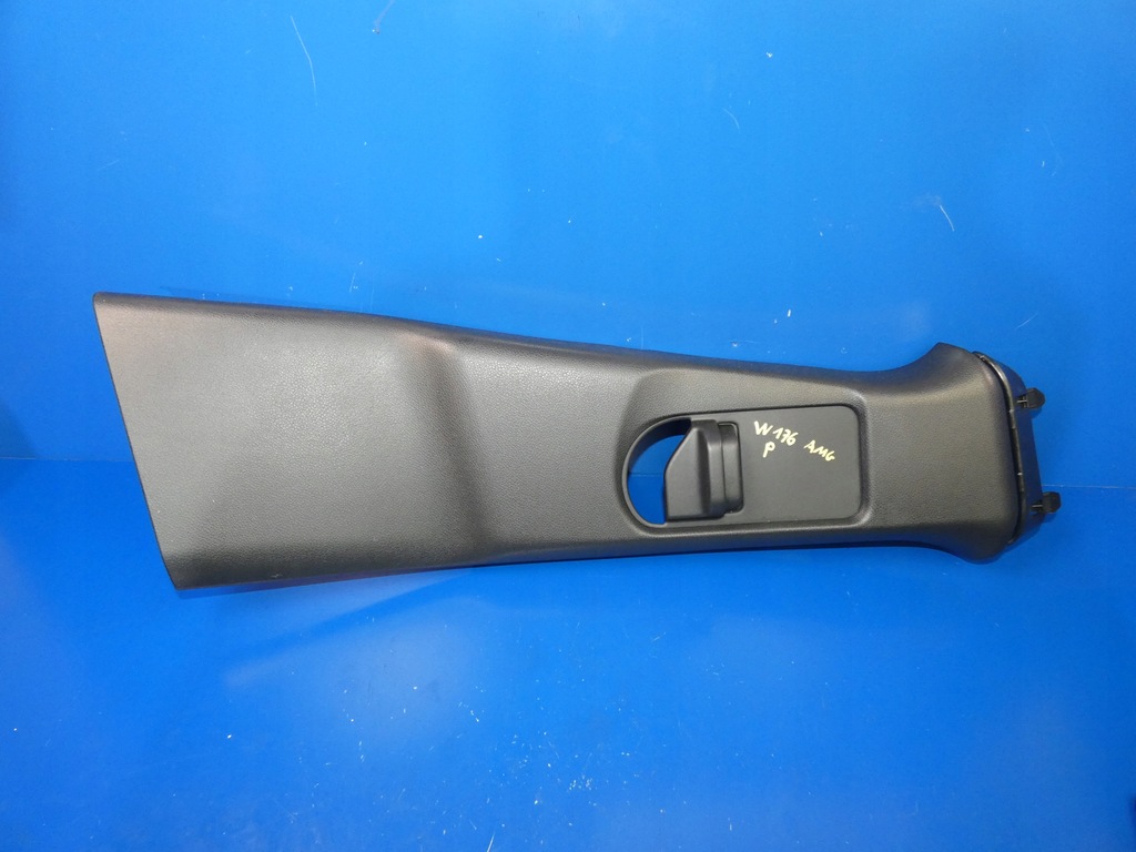 фото №1, Mercedes a w176 защита стойка правый правая середина