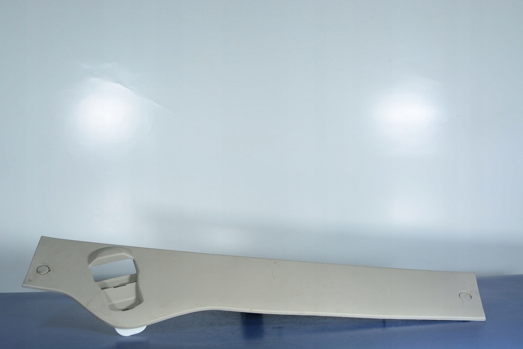 фото №1, Chrysler town country v защита стойка правая