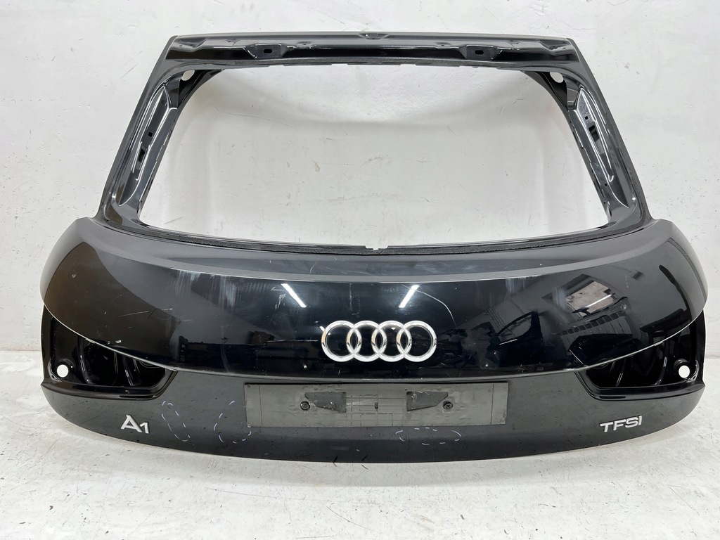 фото №1, Крышка багажника багажника задняя audi a1 8x 3 дверь
