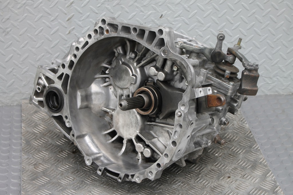 фото №13, Коробка передач 6 передач 2wd toyota rav4 iv 2.0 d4d 12-15