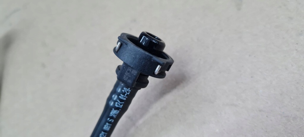 Купить Q5 80a шланг сливной радиатора воды 2.0 tfsi 80a121081s