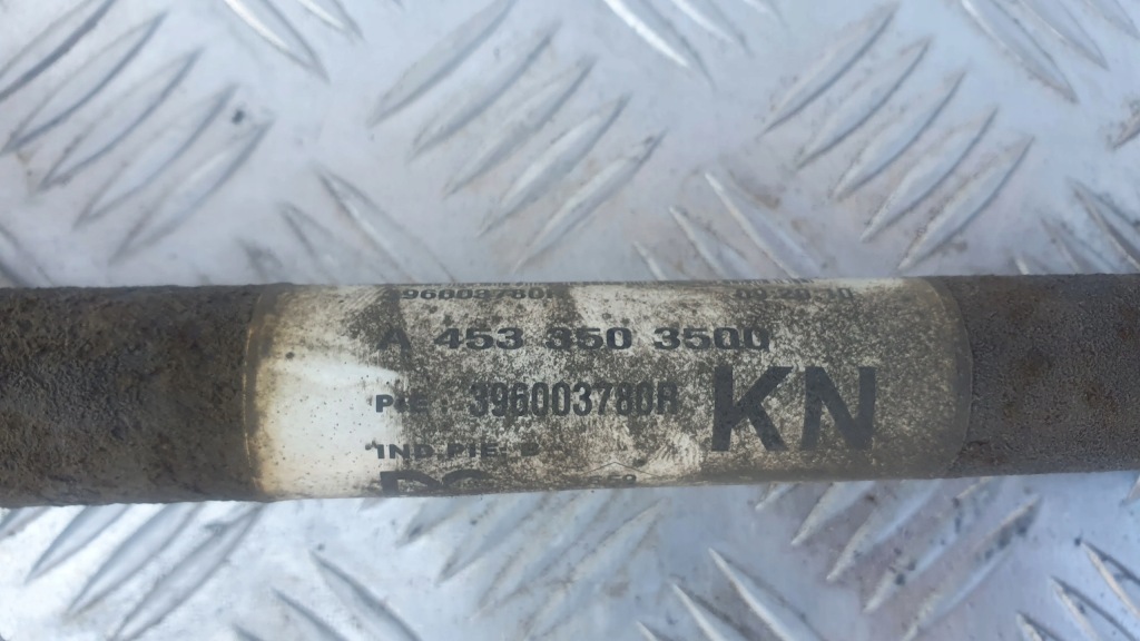 Купити Привідний вал ліва короткий renault twingo iii 14- 0.9 tce