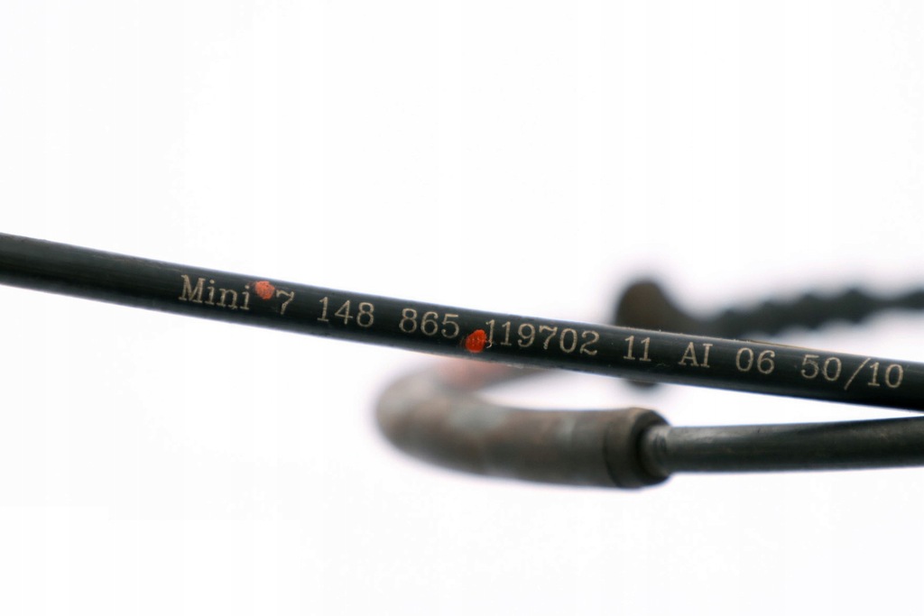 фото №10, Mini cooper r56 r55 r57 r58 lci трос капот салона 7148865