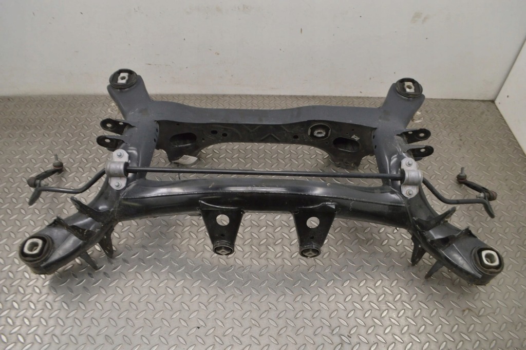 фото №1, Bmw 4 f32 f33 2017 рама вспомогательная задняя