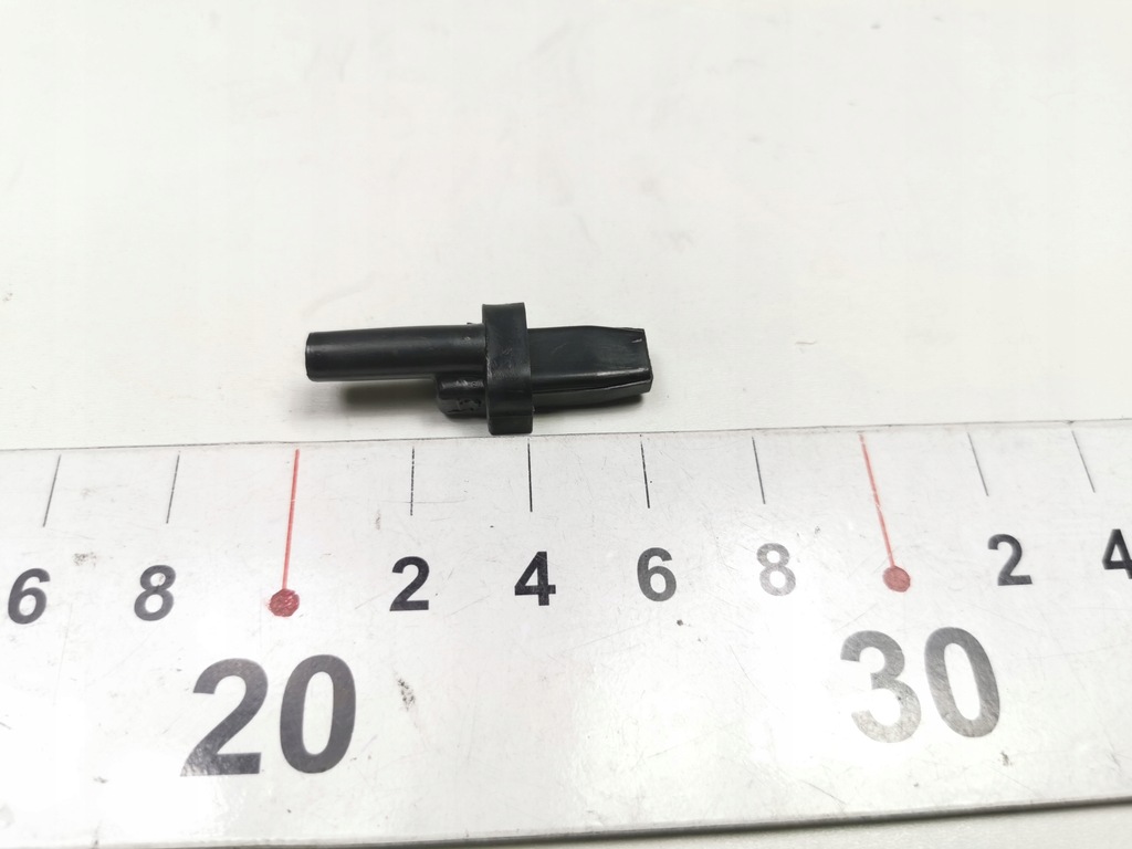 фото №6, Штифт, полка багажника hyundai accent 1999- оригинальный номер 85939 24200