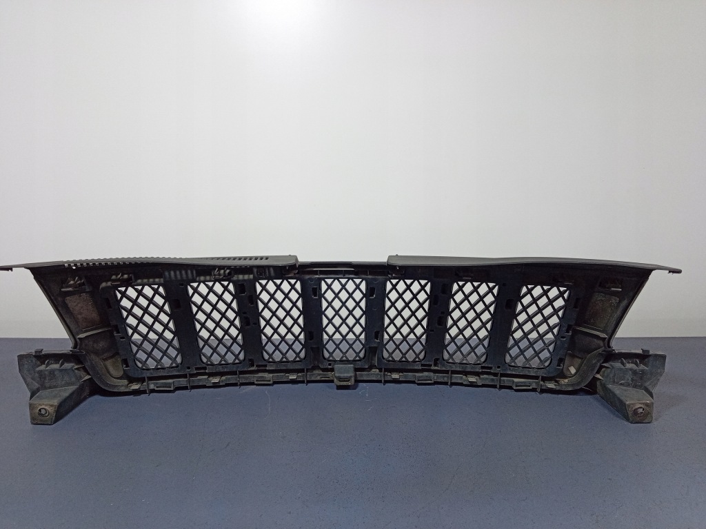 фото №2, Jeep grand cherokee wk2 решітка радіатора решітка радіатора хром