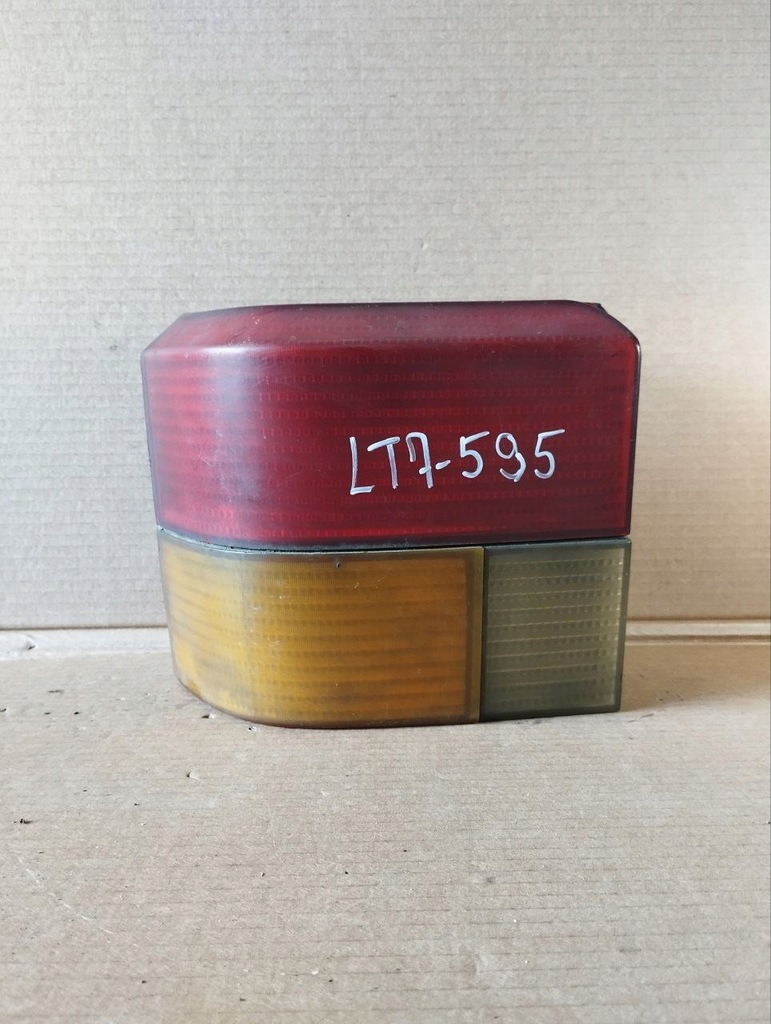 фото №1, Лампа ліва задня лівий задня vw transporter t4 701945257