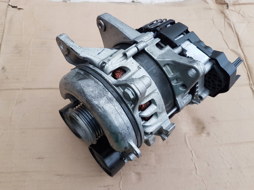 фото №1, Nissan qashqai j12 1.3 генератор kompletny