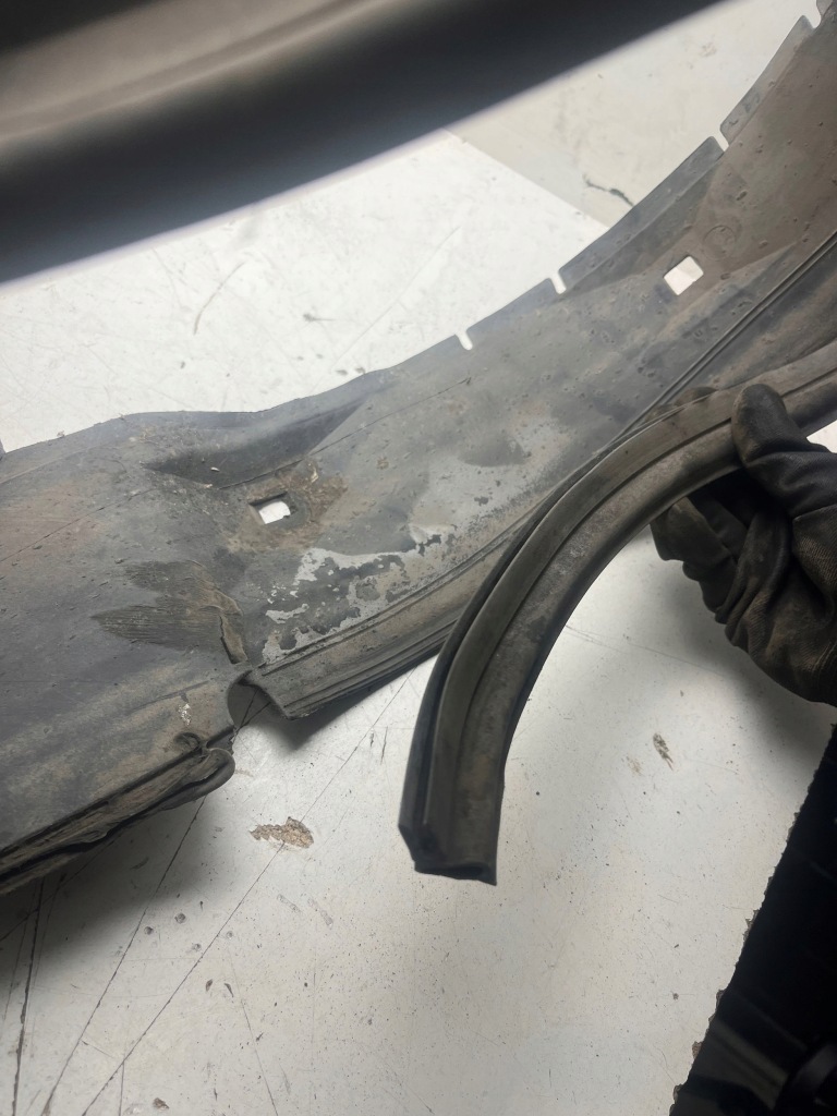 Mercedes-benz s w140 1998 підкрилок передні Недорого