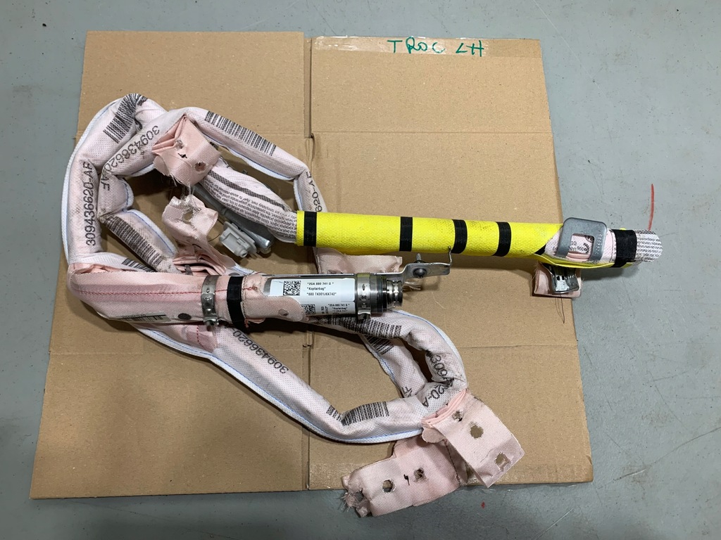 фото №1, Vw t-roc шторка безопасности кровельная боковая левая