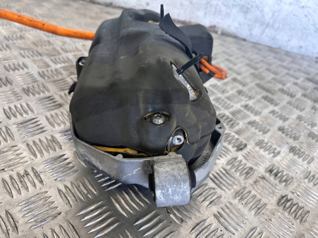 фото №10, Компрессор кондиционера tesla model x 104244200m