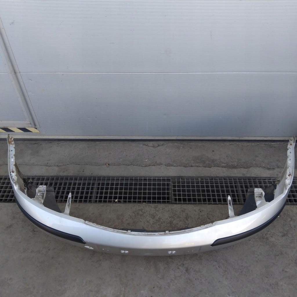 Ford mondeo mk3 рестайлінг  бампер передній перед протитуманні фари 60 Доставка