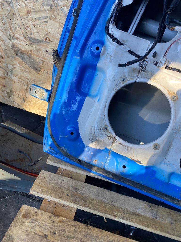 фото №7, Дверь правое передние mitsubishi pajero iv 5d молдинг дверь