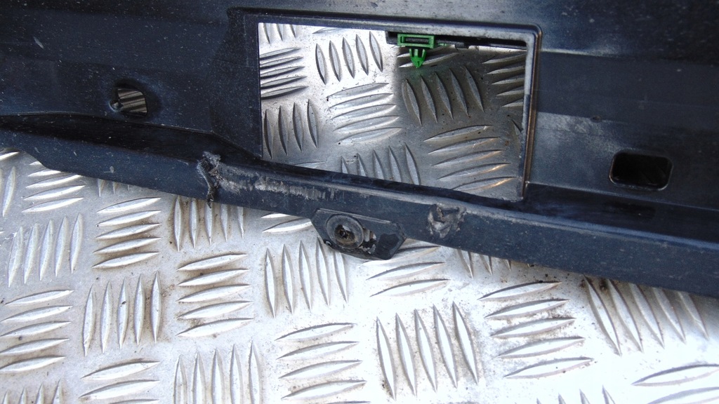 фото №9, Porsche panamera 971 порог наружный левый молдинг 971854883b