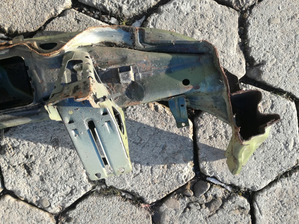 фото №9, Жабо mercedes w123 sedan kombi 1236270003