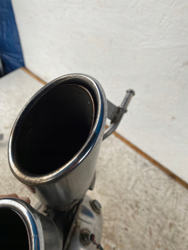 фото №13, Гаситель конечный левый выхлоп активный audi q5 sq5 8r