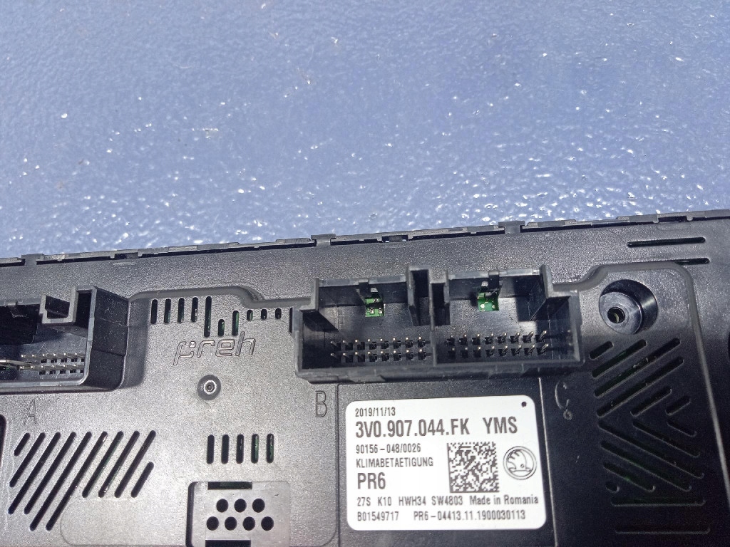 фото №5, Skoda superb iii панель переключатель кондиционера обдув 3v0907044fk