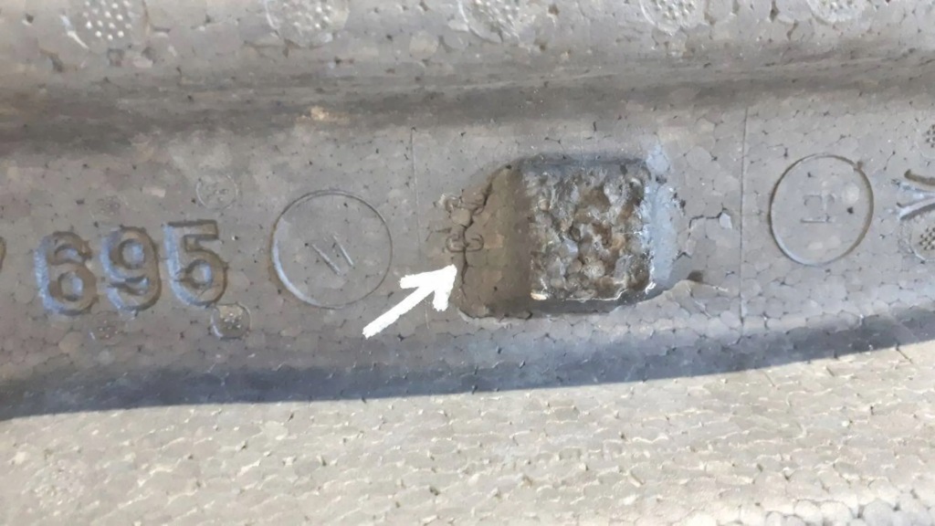 фото №4, Vw transporter t4 1995-2002 абсорбер задня