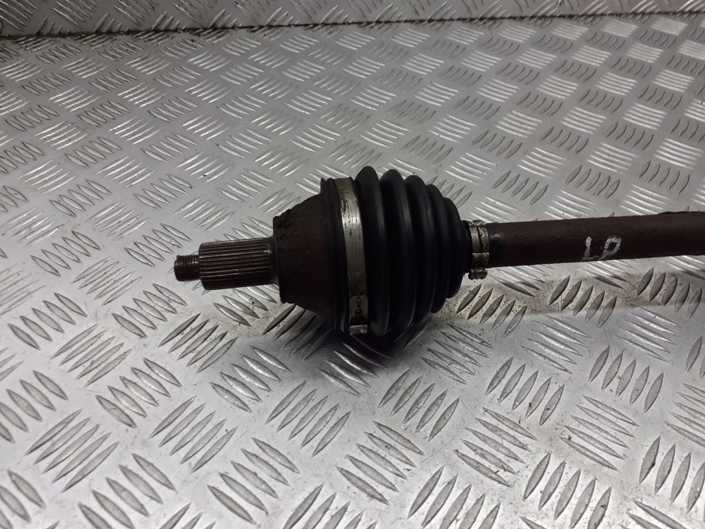 фото №3, Привідний вал ліва передня vw polo iv 1.2
